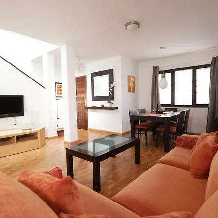 Casa Be Apartment Caleta De Fuste Exterior photo